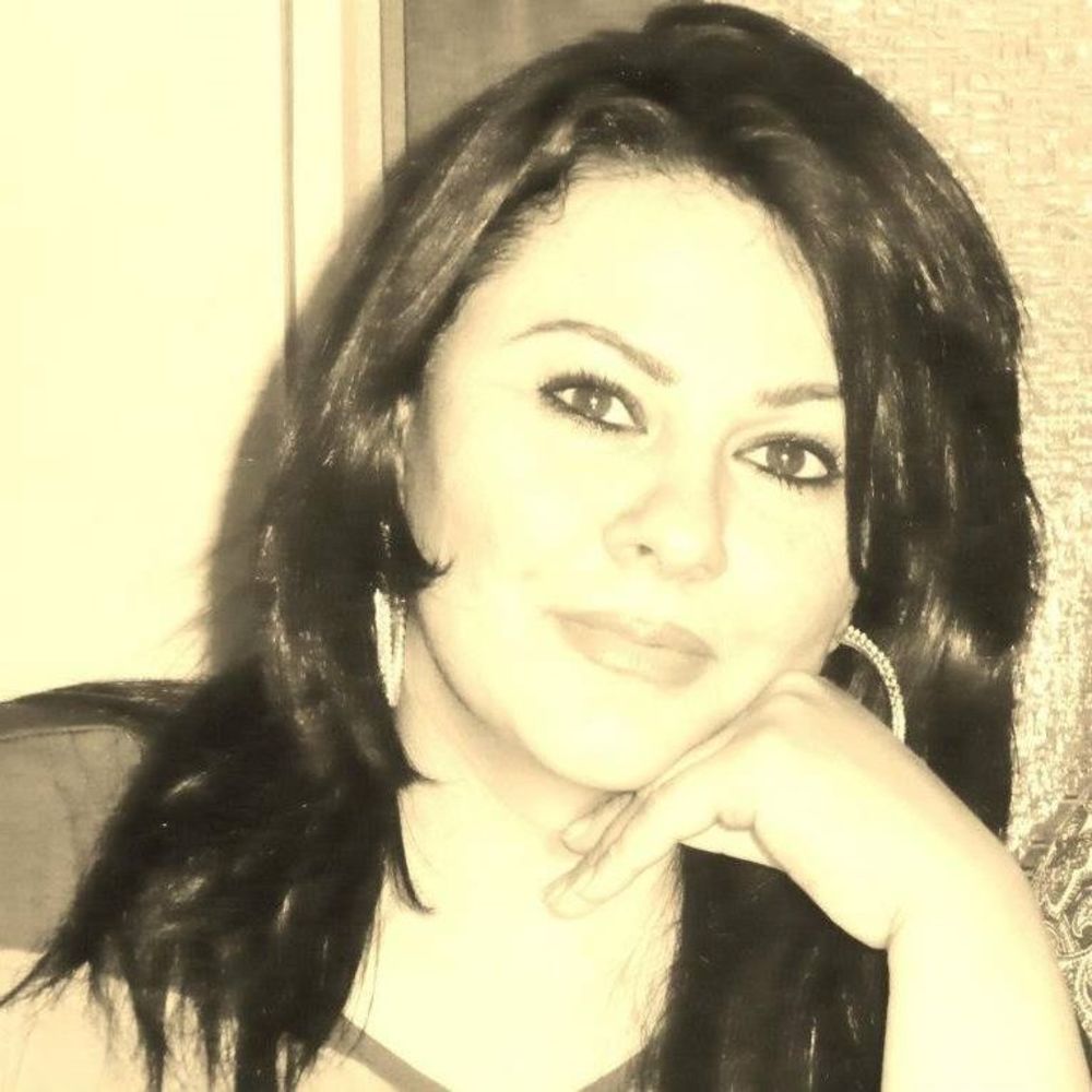 Meet your Posher, Nilofar